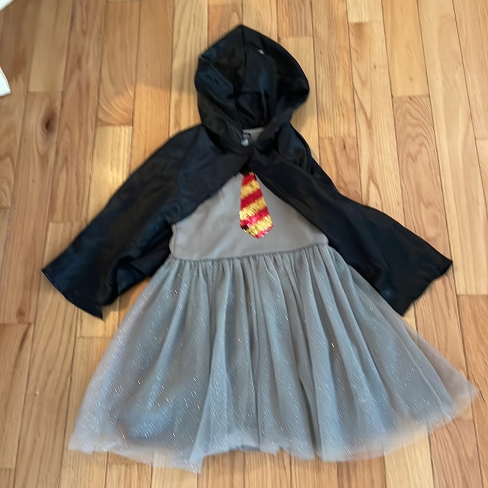 NWOT Harry Potter Girl’s Hogwarts Uniform